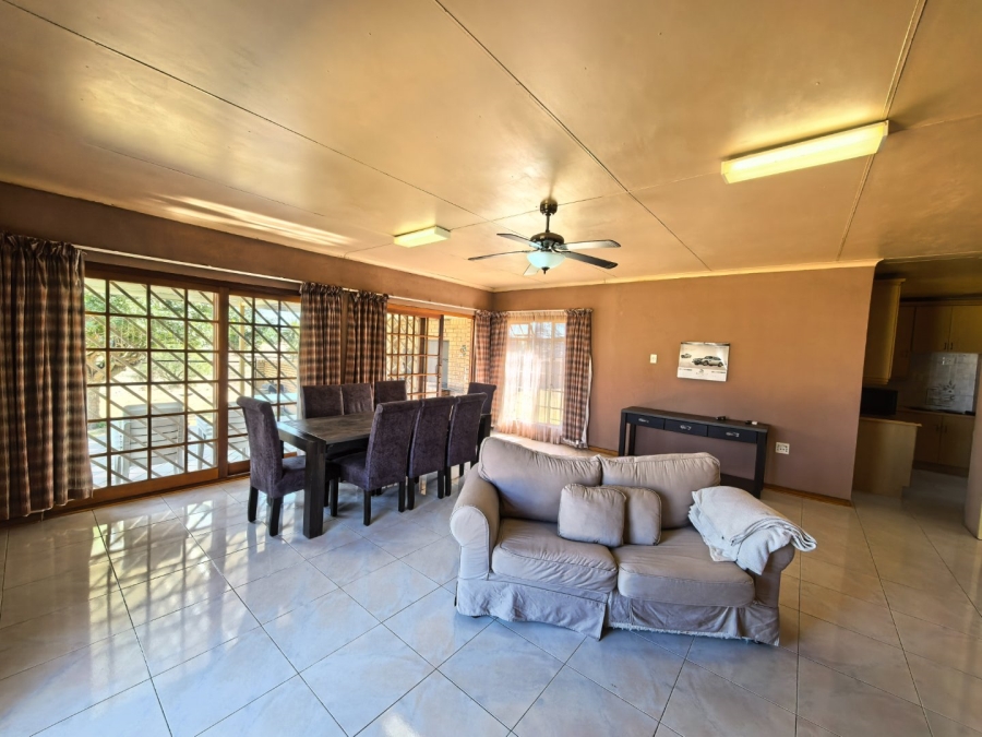 2 Bedroom Property for Sale in Oranjeville Free State